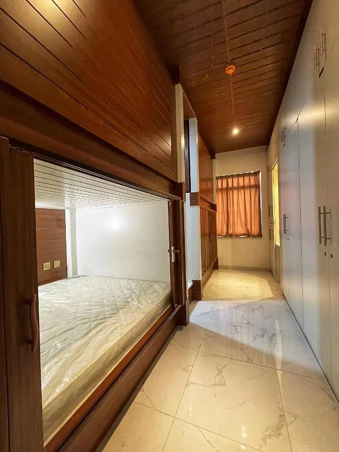 Capsule hotel Yoi Pod Hostel - Deira Dubai